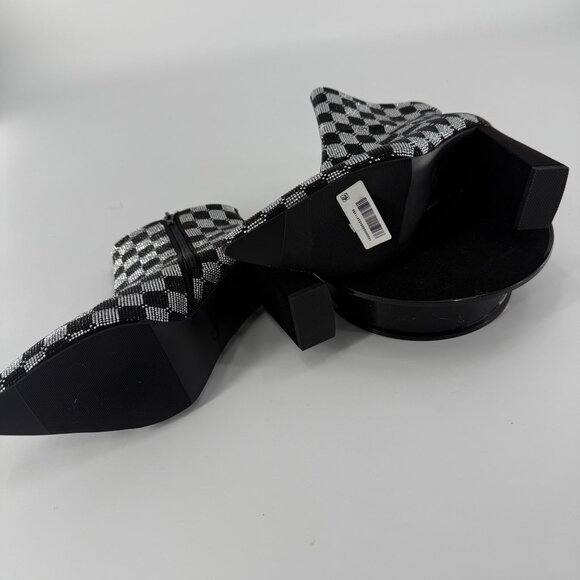 NWOB, Wild Pair Womens Rhinestone Checkered Ankle Boots Size 7 Black & Silver - Picture 4 of 7
